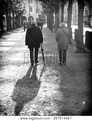 Karlsruhe, Germany - Oct 29 2017: Adults And Seniors Walking On Alley Schloss Bezirk Near Federal Co