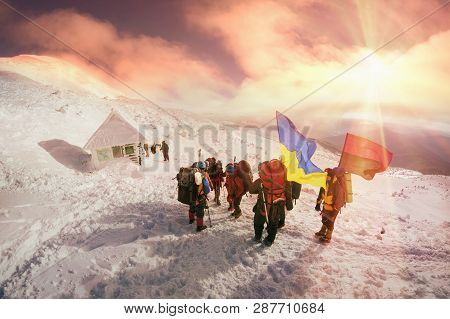Flags Of Ukraine Climbers