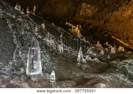 Wind Cave & Ice Cave In Fugaku Japan. The Fuji Fugaku Wind Cave Is Surrounded By The Abundant Greene