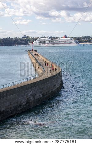 St Malo, France - September 14, 2018: View From The Ramparts At The Pier Mole Des Noire,  Lighthouse