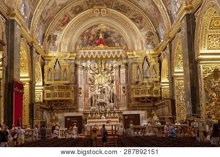 Valletta, Malta - Jun 19 2018: Interiour Of The Beautiful Catholic Church Saint John In Valletta. Va