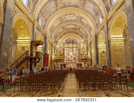 Valletta, Malta - Jun 19 2018: Interiour Of The Beautiful Catholic Church Saint John In Valletta. Va