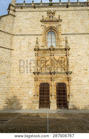 16th-century Cathedral Of Santa Maria De La Asuncion In Coria Spain)