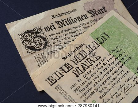 Eine Und Zwei Million Mark (one And Two Million Mark) Notes