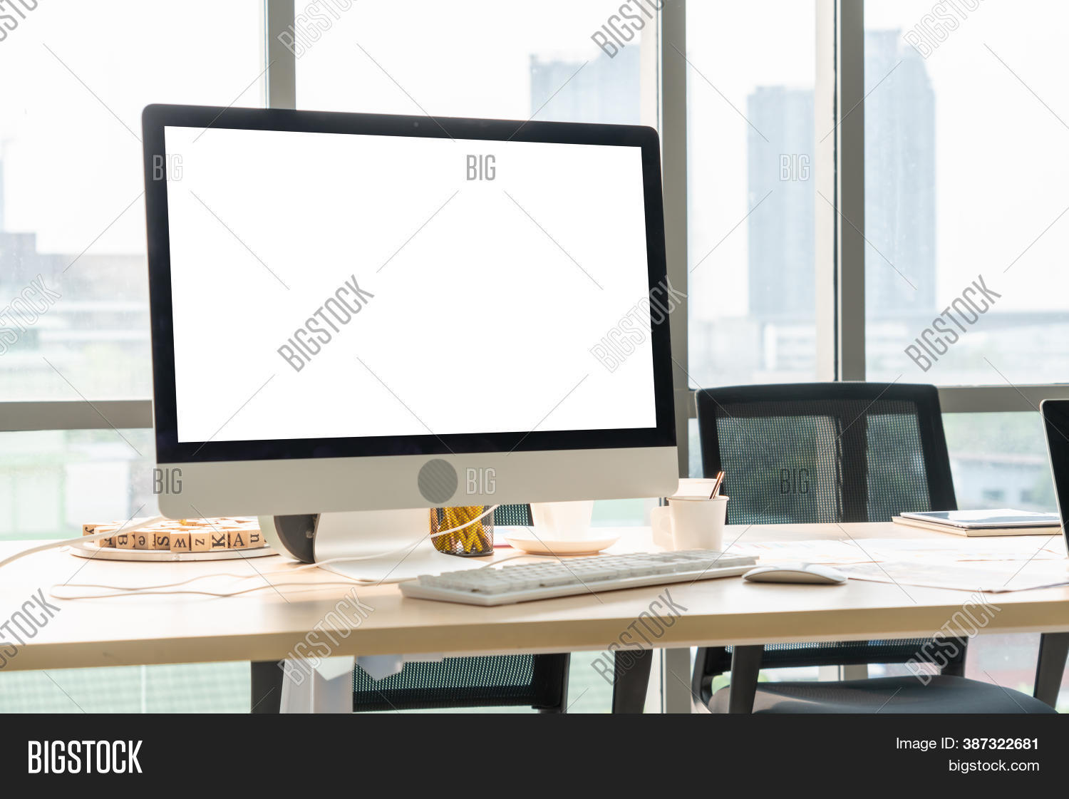 Empty Computer Monitor Image & Photo (Free Trial) Bigstock