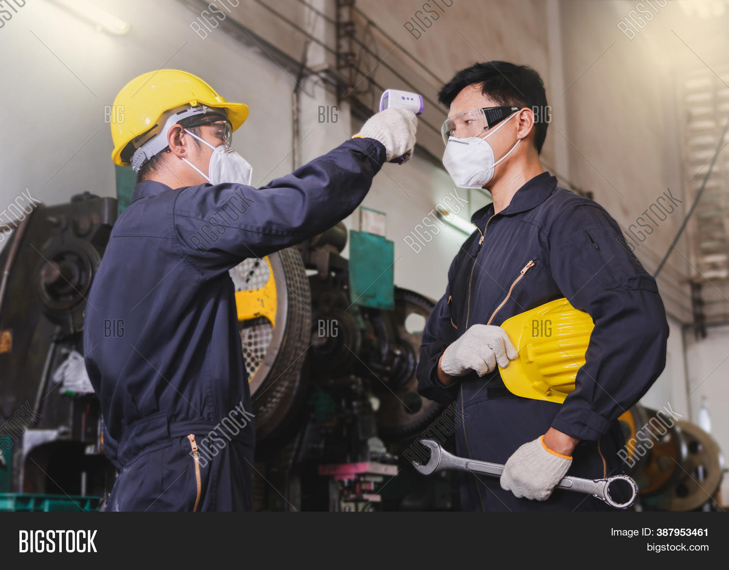 Male Worker Hard Hat Image & Photo (Free Trial) Bigstock