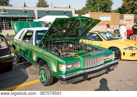 Roseville, Michigan / Usa - 09-26-2020: 4Th Annual Jammin At The Junction Car And Bike Show