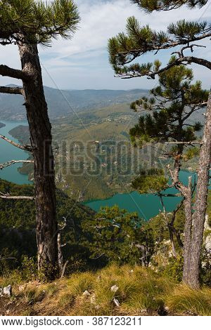 Tara National Park, Serbia. Viewpoint Banjska Stena. View At Drina River Canyon And Lake Perucac Wit