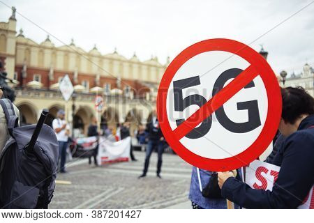 Protest Against Towers 5g, Rally Against Wi-fi. Say No To Internet 5g. Strikethrough Icon