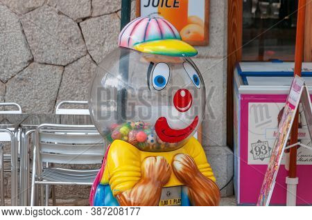 Lluc, Balearic Islands/spain; September 2020: Ball Machine With Almost Empty And Smiling Face
