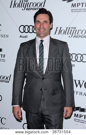 LOS ANGELES - 20 de OCT: Jon Hamm llega a 
