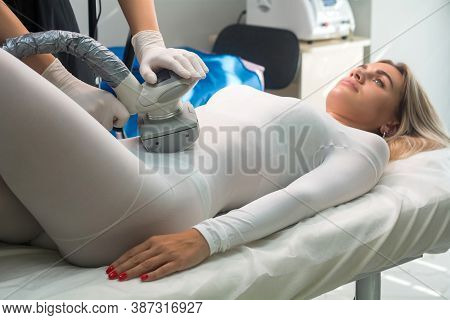 Lpg Massage For Lifting Body. Cosmetology Procedure In The Salon. Anti-cellulite Body Treatment.