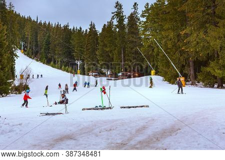 Bansko, Bulgaria - January 22, 2018: Winter Ski Resort, Slope And Skiers