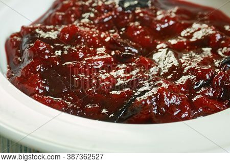 Prune Chutney