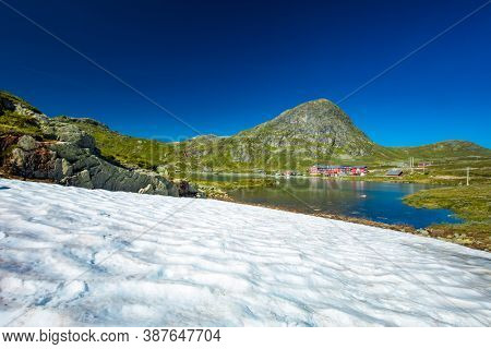 Hiking in amazing Jotunheimen National Park in Norway, Synshorn Mountain