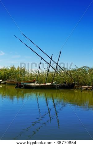 El Palmar Valencia İspanya Albufera kanal tekneleri