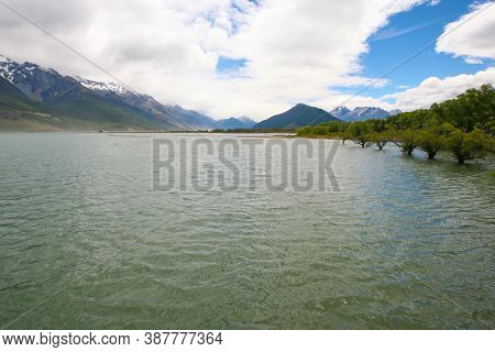 Lake Wakatipu Is An Inland Lake (finger Lake) In The South Island Of New Zealand. It Is In The South