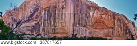 Lower Calf Creek Falls Views From The Hiking Trail Grand Staircase-escalante National Monument Betwe