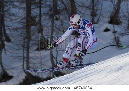 VAL D'ISERE FRANCIE. 16-12-2010. Andrea Fischbacherová (AUT) během druhé oficiální trénink pro