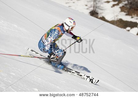 วิ D'ISERE ฝรั่งเศส 12-12-2010. สหรัฐอเมริกาโนแลน KASPER โจมตีประตูควบคุมระหว่าง FIS อัลไพน์สกี