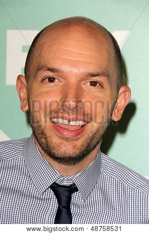 SLOS ANGELES - AUG 1: Paul Scheer dorazí na stranu Fox All-Star léto 2013 TCA v SoHo Hou