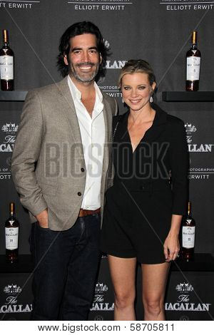 Carter Oosterhouse, Amy Smart at the Macallan Masters of Photography Featuring Elliott Erwitt, Leica Gallery, Los Angeles, CA 10-24-13