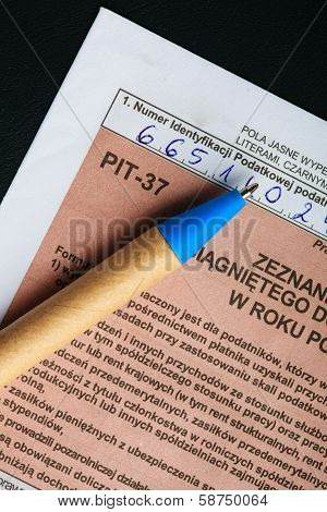 Filling In Polish Individual Tax Form Pit-37 For Year 2013