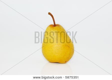 Спелая груша