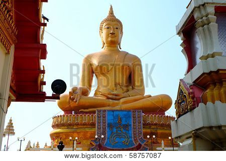 Big Buddha Statue