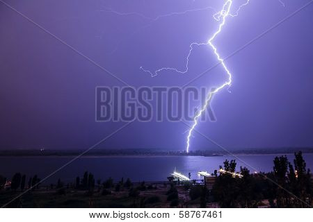 Dancing Lightning
