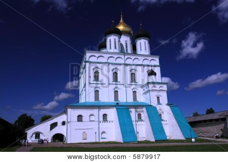 Troitsk Christian Cattedrale del Cremlino di Pskov