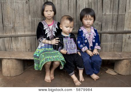 Děti z Asie, etnické skupiny Meo, Hmong