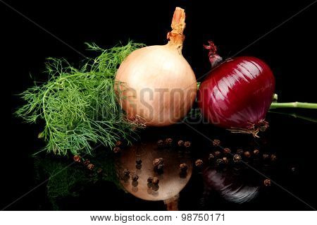 Onion,red Onion,dill,pepper And Allspice Isolated On Black