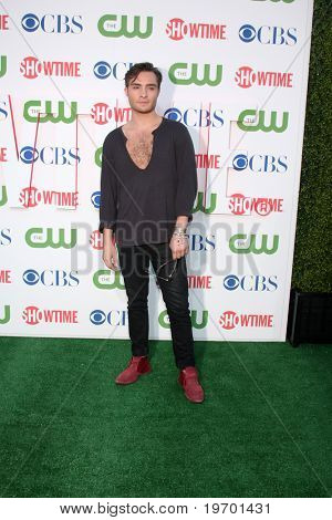 Los Angeles jul 28: Ed Westwick kommt in der 2010-Cbs, cw, Showtime Sommerfest Press Tour