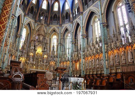 OTTAWA, CANADA - JUL.5, 2011: Notre-Dame Cathedral Basilica inside, Ottawa, Ontario, Canada.