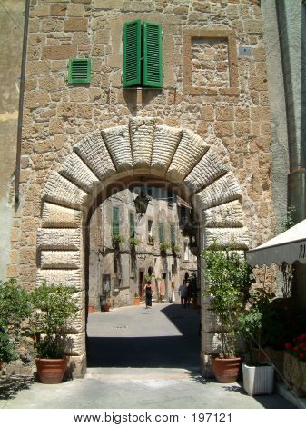 Toscanske Archway