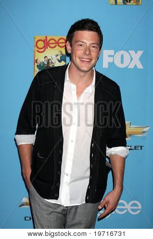 Los Angeles Sep 7: Cory Monteith kommt in der Glee Screening premiere & Partei Staffel 2 zum Nennwert