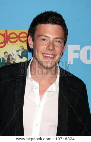 Los Angeles Sep 7: Cory Monteith kommt in der Glee Screening premiere & Partei Staffel 2 zum Nennwert