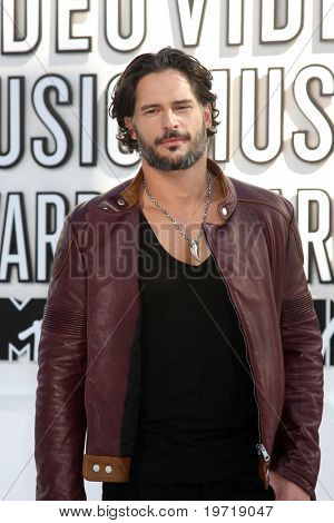 LOS ANGELES - SEP 12: Joe Manganiello arriva al 2010 MTV Video Music Awards del Nokia - LA Liv