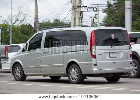 Private Benz Mb140D Van