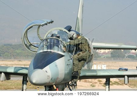 Technical Team  Of L-39 Albatros Of Royal Thai Air Force.
