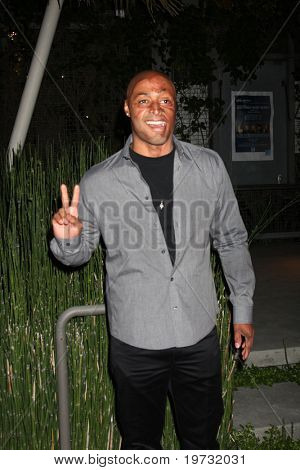 Los Angeles oct 7: jr Martinez kommt in der 