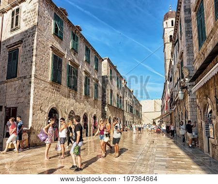 Stradun Street And People At Old City In Dubrovnik