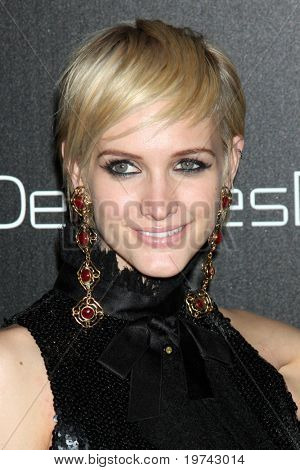 LOS ANGELES - NOV 2: Ashlee Simpson-Wentz ankommer på årtier Denim modeshow i Private hjem