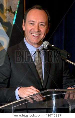 LOS ANGELES - NOV 8: Kevin Spacey auf die Hollywood Foreign Press Association (HFPA) Cecil B. DeMi's