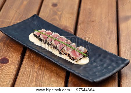 aerial view of freshly seared Ahi tuna and mashed potato appetizer