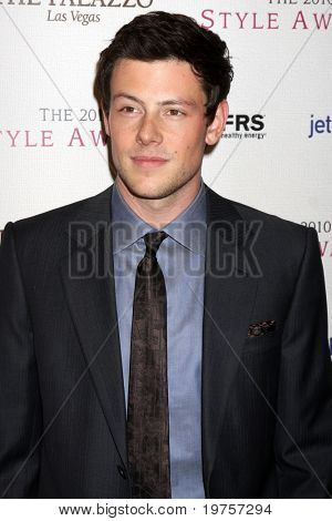 LOS ANGELES - DEC 12: Cory Monteith kommt bei den 2010 Hollywood Style Awards an Billy Wilder Thea