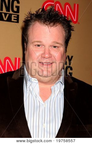 LOS ANGELES - joulu 16: Eric Stonestreet saapuu CNN: n Larry King Live broadcast Läksiäisbileet 