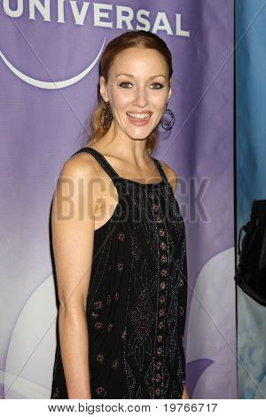 PASADENA, CA - JAN 13: Jennifer Ferrin ankommer til NBC TCA vinter 2011 fest på Langham Huntingt