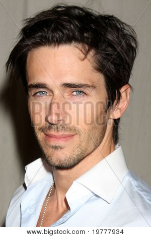LOS ANGELES - FEB 7: Brandon Beemer na 6000th Show Celebration na odvážné & krásné c
